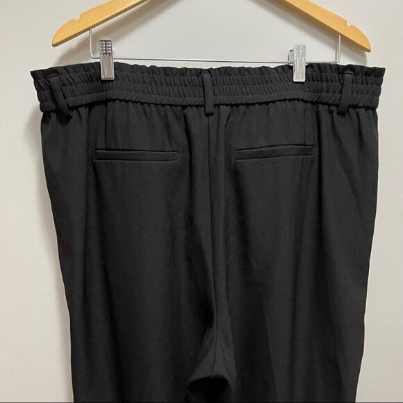 Pennington’s Crepe Paperbag Pant Size X- Missing belt Neutral Business Casual - Picture 6 of 12